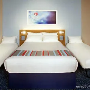 Travelodge Waterloo Place Hotel
