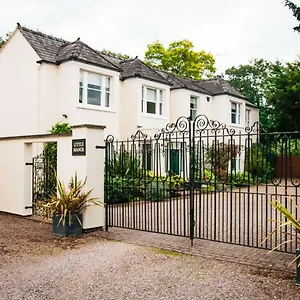 Little Manor Bed & Breakfast Cheltenham